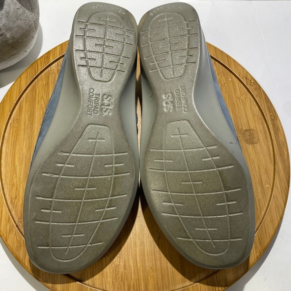 SAS Roamer Blue Leather Mary Jane Women 9 Wide Width Cutout Comfort Walking Shoe - Picture 7 of 8